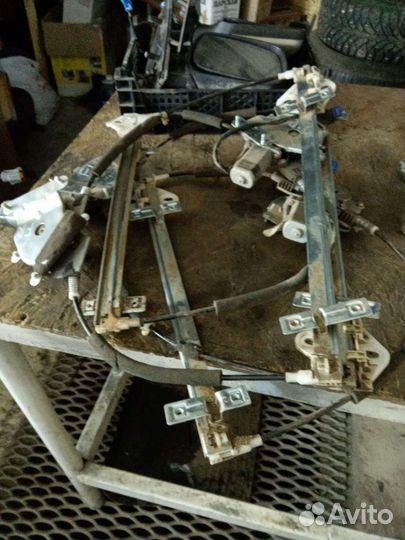 Стеклоподъёмник чери амулет