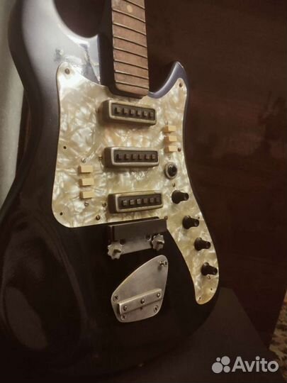 Электро гитара Аэлита-2
