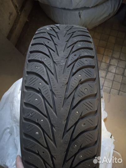 Yokohama 104ZR 2.25/4.5 R15 19B