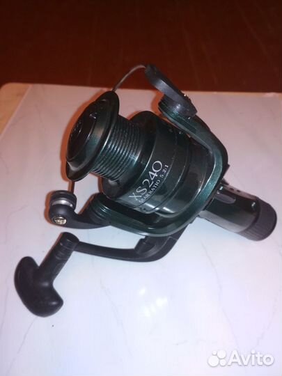 Катушка безынерционная XS 240B