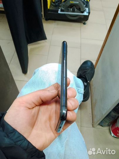 iPhone 11 Pro, 64 ГБ