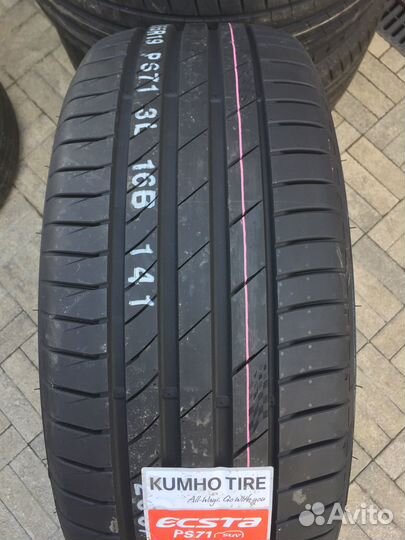 Kumho Ecsta PS71 265/40 R22 106Y