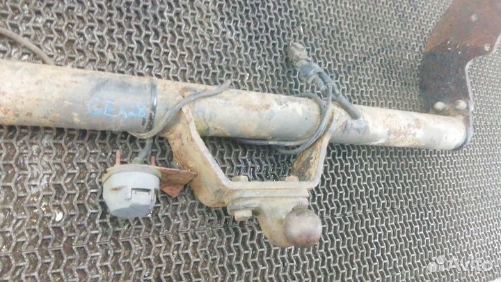 Фаркоп на Mitsubishi L200 K4T