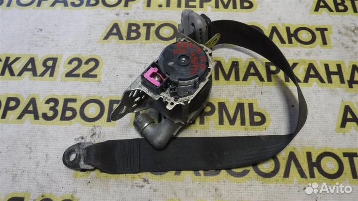 Ремень безопасности с пиропатроном Toyota RAV4 (X