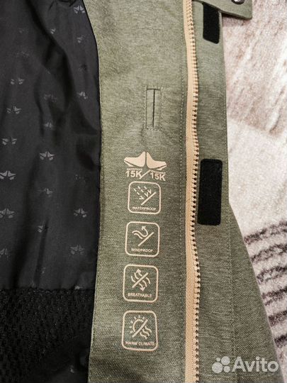 Сноубордический костюм мужской