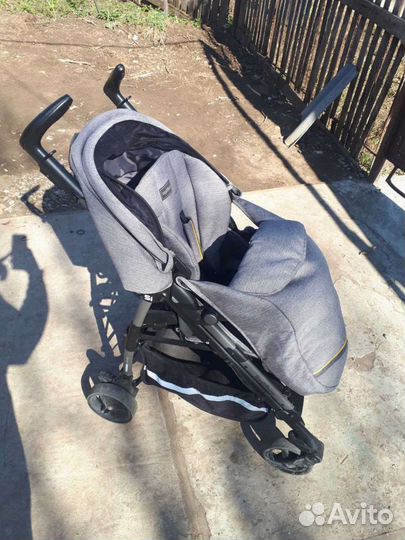 Прогулочная коляска peg perego si