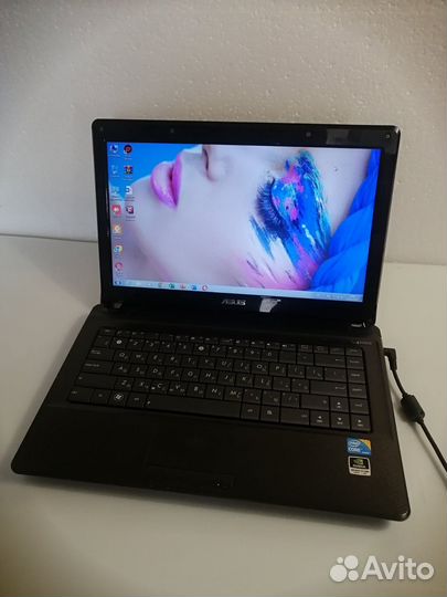 Ноутбук asus X42J