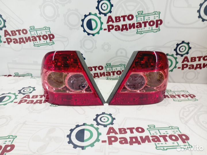 Фонарь задний Toyota Corolla
