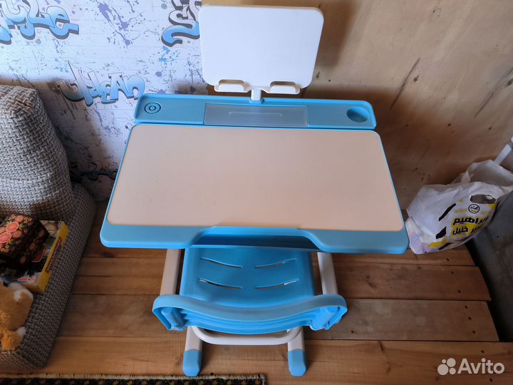 Растущая парта и стул бу