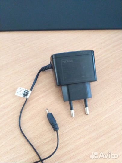 Разные кабели (usb/microUSB/miniUSB/старые и тд)