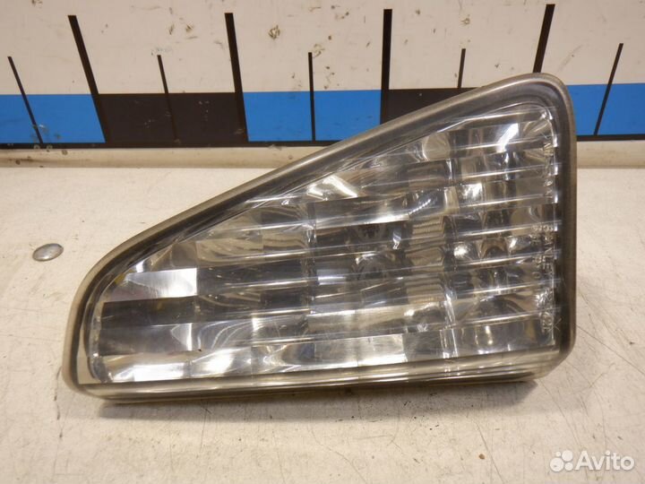 Фонарь задний внутренний Nissan Murano Z50