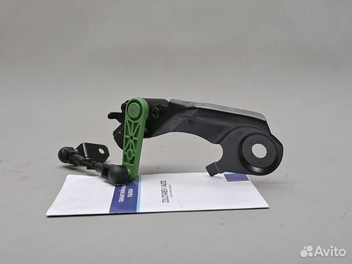 Датчик дорожного просвета уровня кузова VAG Macan