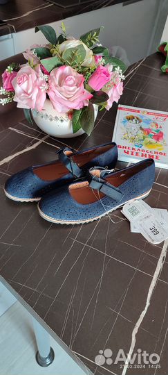 Туфли школьные,37 р-р новые