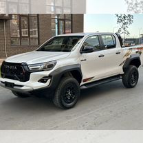 Toyota Hilux 2.8 AT, 2024, 33 км, с пробегом, цена 6 780 000 руб.