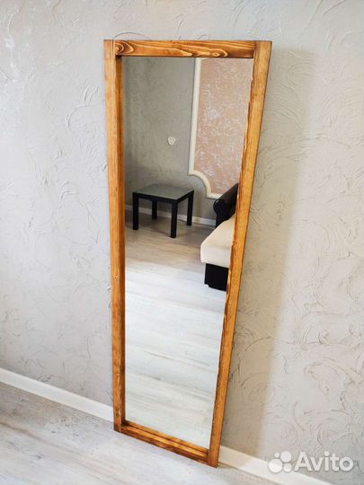 Зеркало настенное