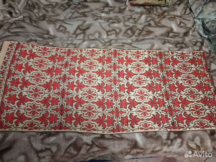 Скатерти стариные/ручной работы