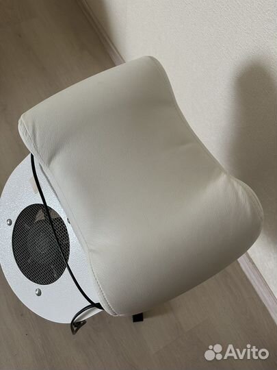 Подставка для педикюра с пылесосом