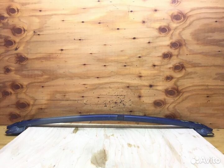 Усилитель бампера передний Nissan Liberty RM12