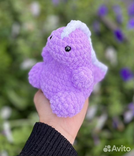 Динозаврик вязаный