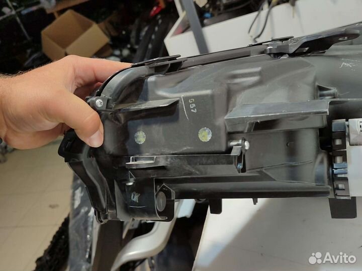 Фара правая Lexus Nx Led