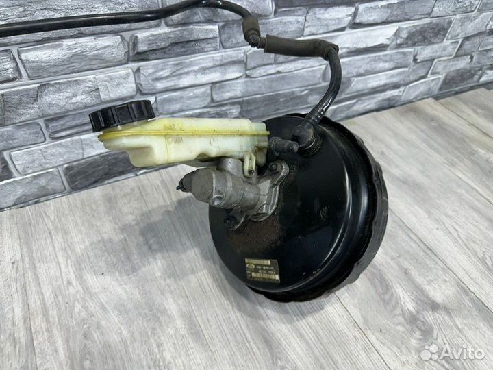 Усилитель тормозов вакуумный Ford Focus 3 pnda