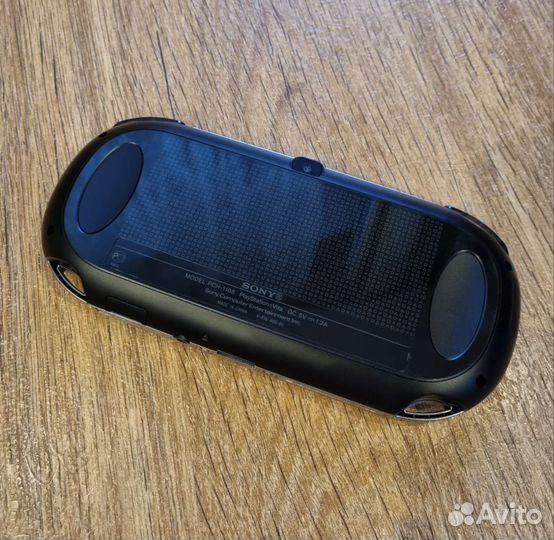 PS Vita PCH-1108 3G WiFi 3.65 (Прошитая)