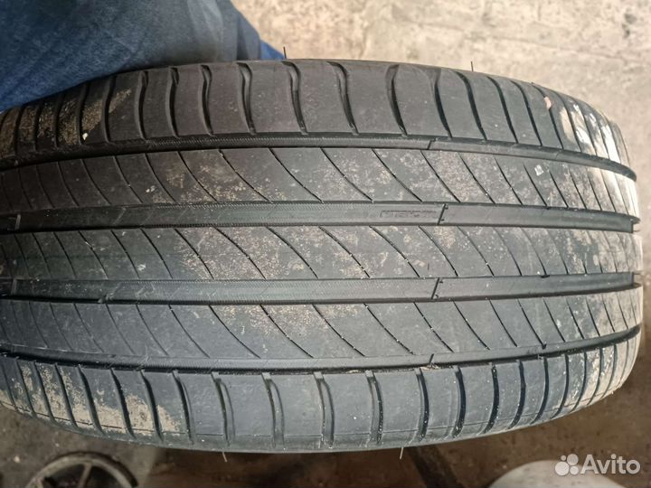 Michelin Primacy 4 245/45 R18 100W