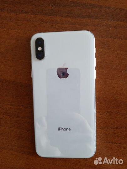 iPhone Xs, 64 ГБ