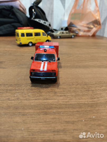 Комплект машинок