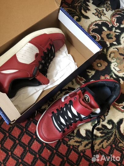 Кроссовки для скейборта