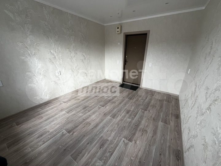 Комната 12,2 м² в > 9-к., 4/5 эт.