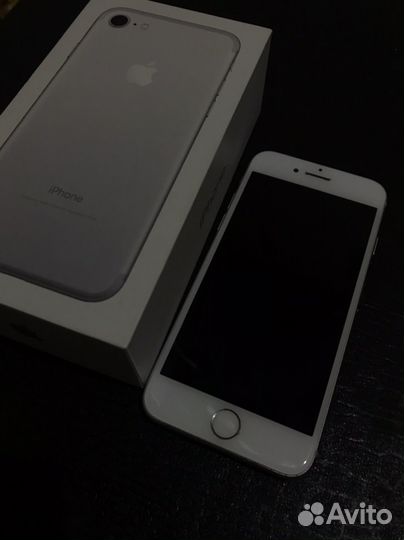 Телефон iPhone 7 32gb