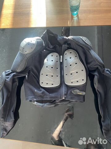 Защита для сноуборда и мотоцикла