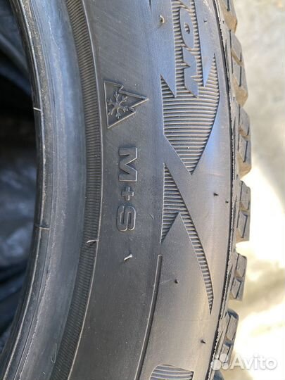 Goodyear UltraGrip Ice 2 205/50 R17 93T