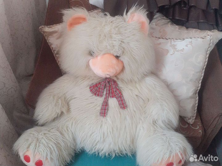 Большие плюшевые медведи