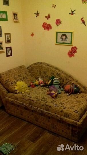 Диванчик б/у