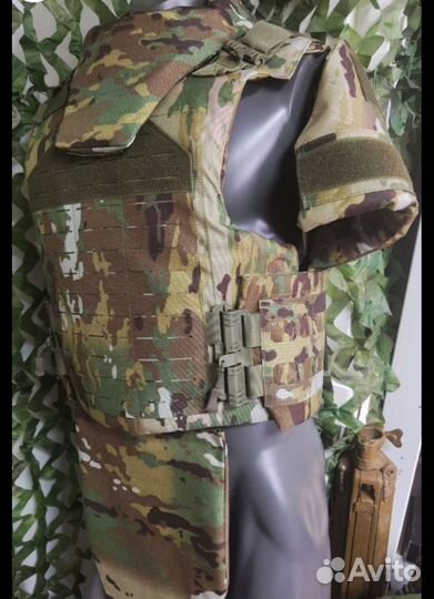 Бронежилет штурмовой с полной защитой