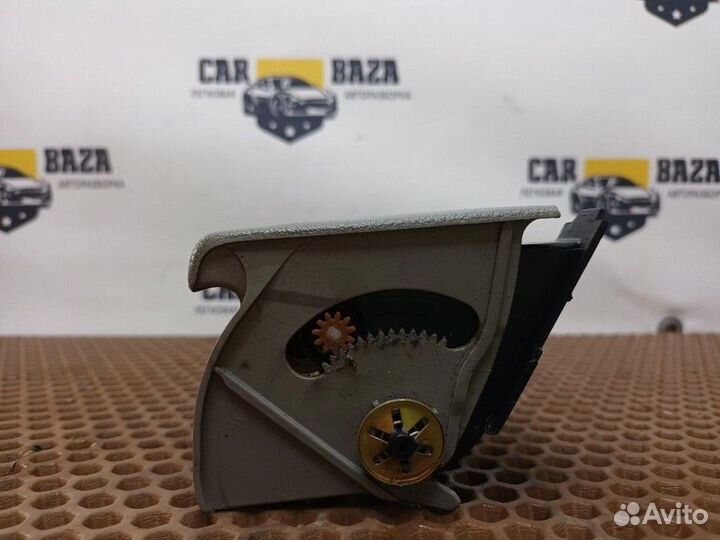 Пепельница Volkswagen Passat