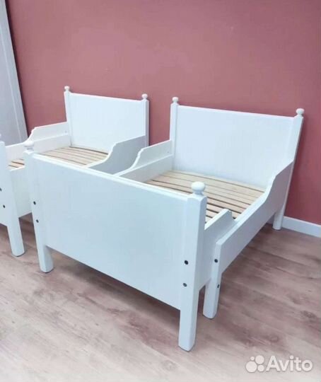 Раздвижная кровать Икеа