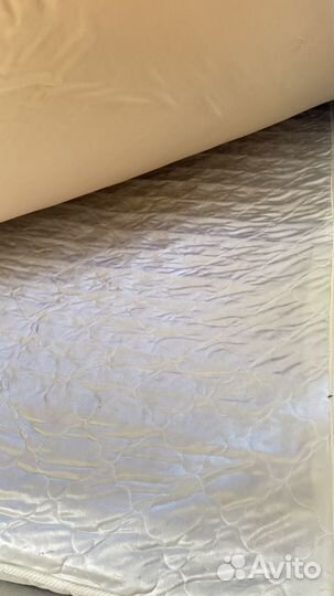 Матрас 140х200 бу