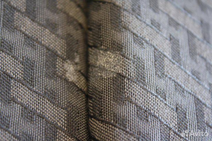 Обшивка сидения Nissan