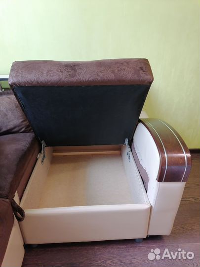 Угловой диван