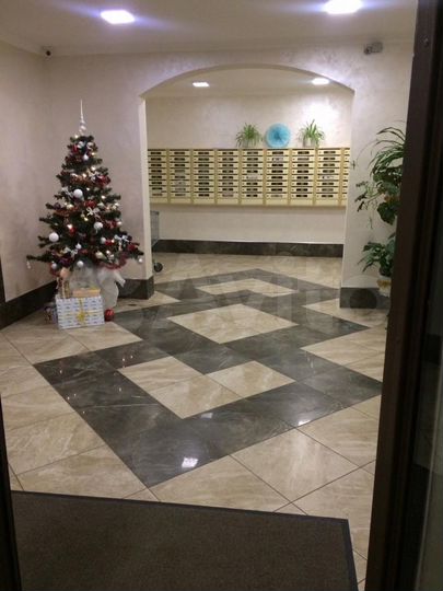 Комната 22 м² в 4-к., 2/25 эт.