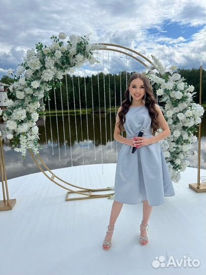 Ведущая на свадьбу,день рождения Церемониймейстер