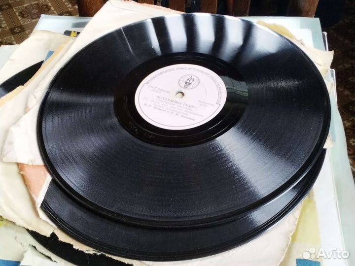 Виниловые пластинки