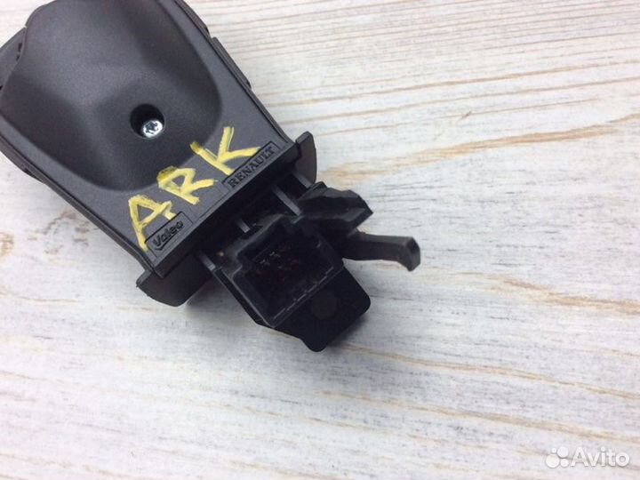 Переключатель подрулевой управления магнитолой