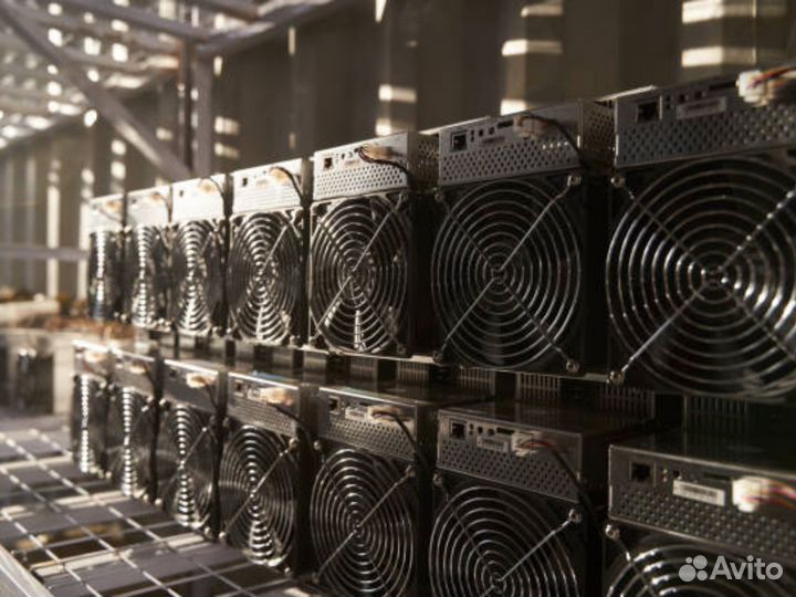 Bitmain Antminer S21 195 TH/s