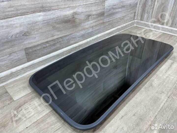 Стекло люка Nissan Pathfinder R51 (2004-2014)