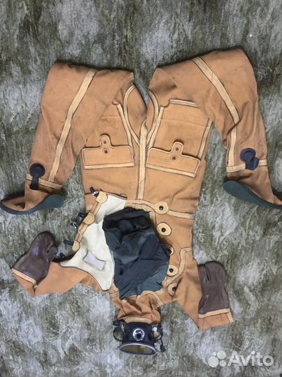 Гидрокостюм