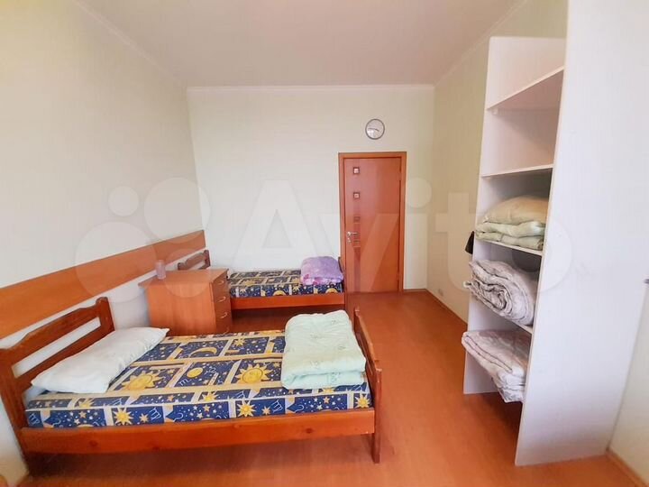 Комната 30 м² в 5-к., 11/16 эт.